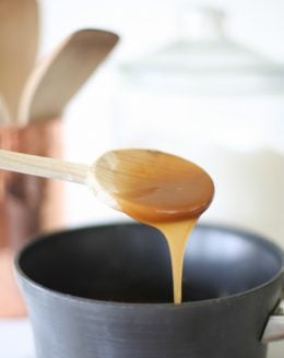 Easy 5 minute salted caramel sauce to top puddings, cakes, french toast, or dip apples!