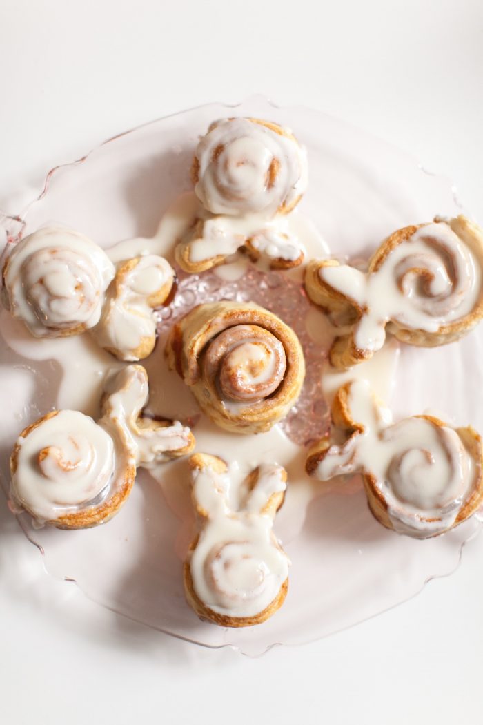 bunny cinnamon rolls