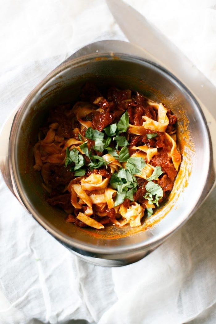 sundried tomato pasta recipe in a bowl