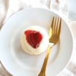 the best no bake cheesecake recipe | easy valentine's day dessert