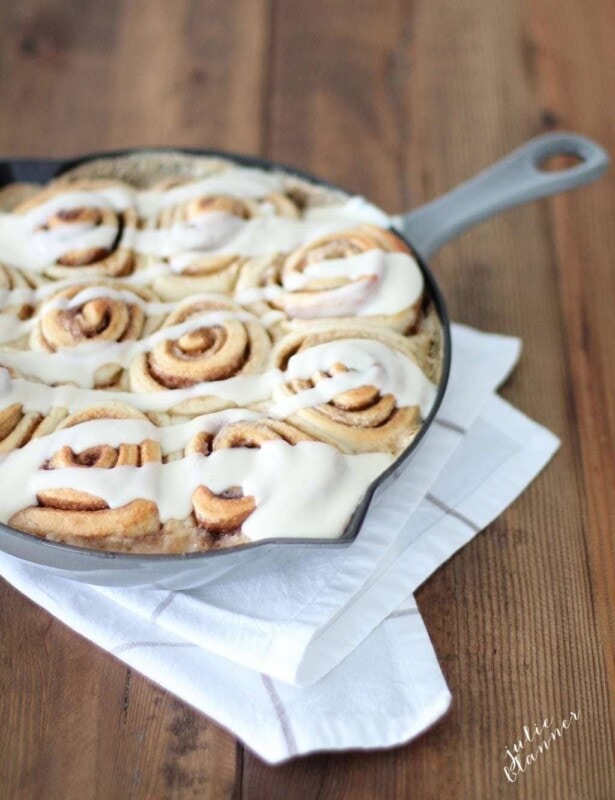The BEST Cinnamon Rolls recipe | easy recipe in about an hour