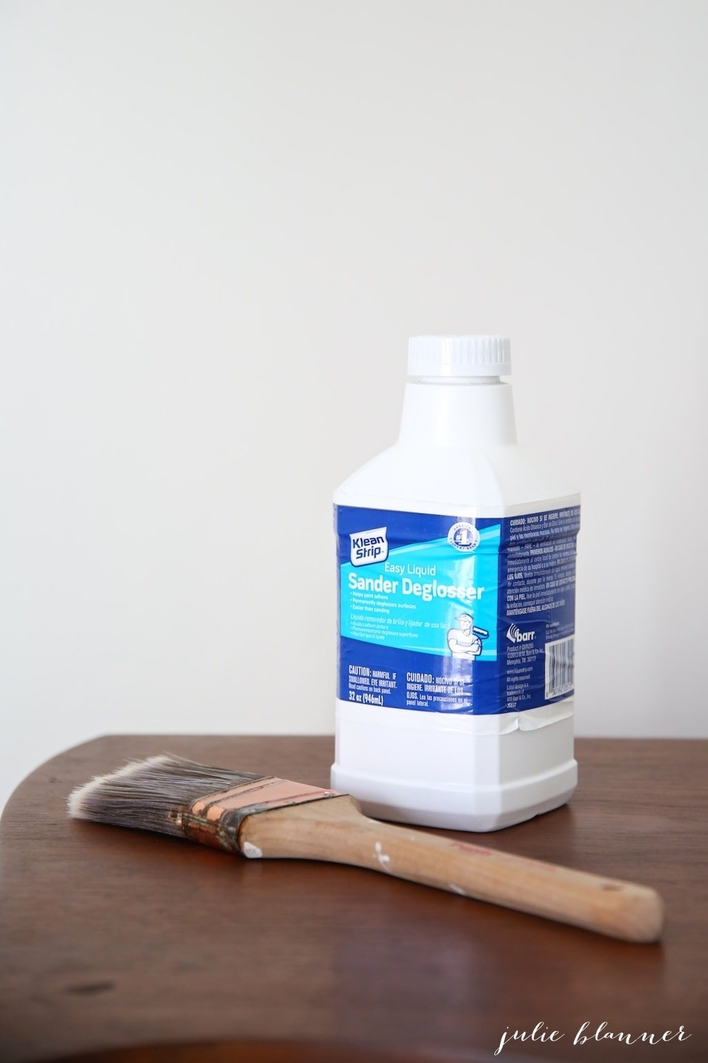 Liquid deals sanding product