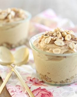 Peanut Butter Pie in a Jar with an oatmeal crust - gluten free dessert recipe