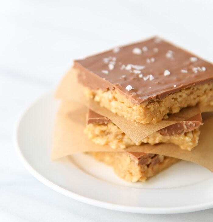 No Bake Peanut Butter Bars with a chip crust for an incredible sweet & salty combo in just minutes!