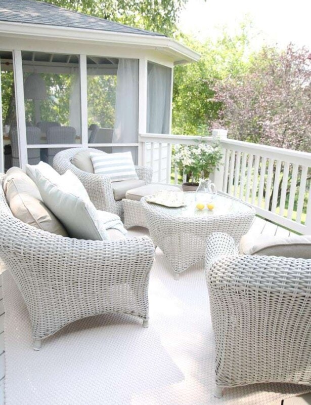 Outdoor Living | Beautiful decor ideas and how to define your deck or patio as an outdoor living room