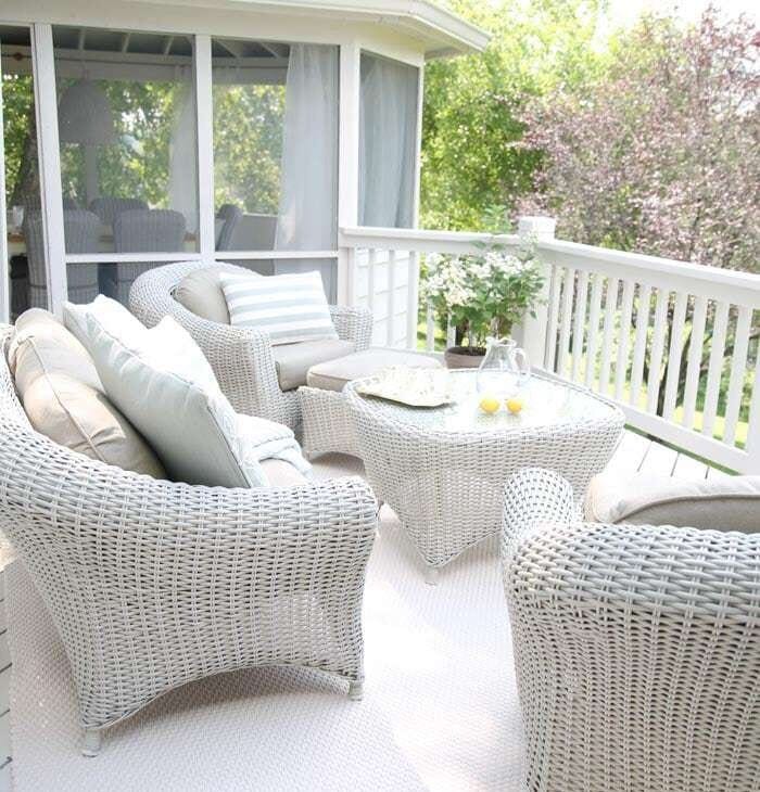 Outdoor Living | Beautiful decor ideas and how to define your deck or patio as an outdoor living room
