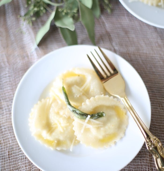 Easy cheese ravioli in a sage butter sauce in just 10 minutes