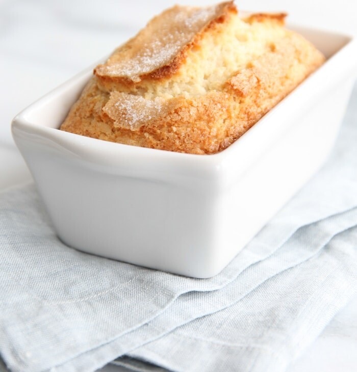 5 minute easy sweet bread recipe | perfect hostess gift idea, breakfast for the morning after