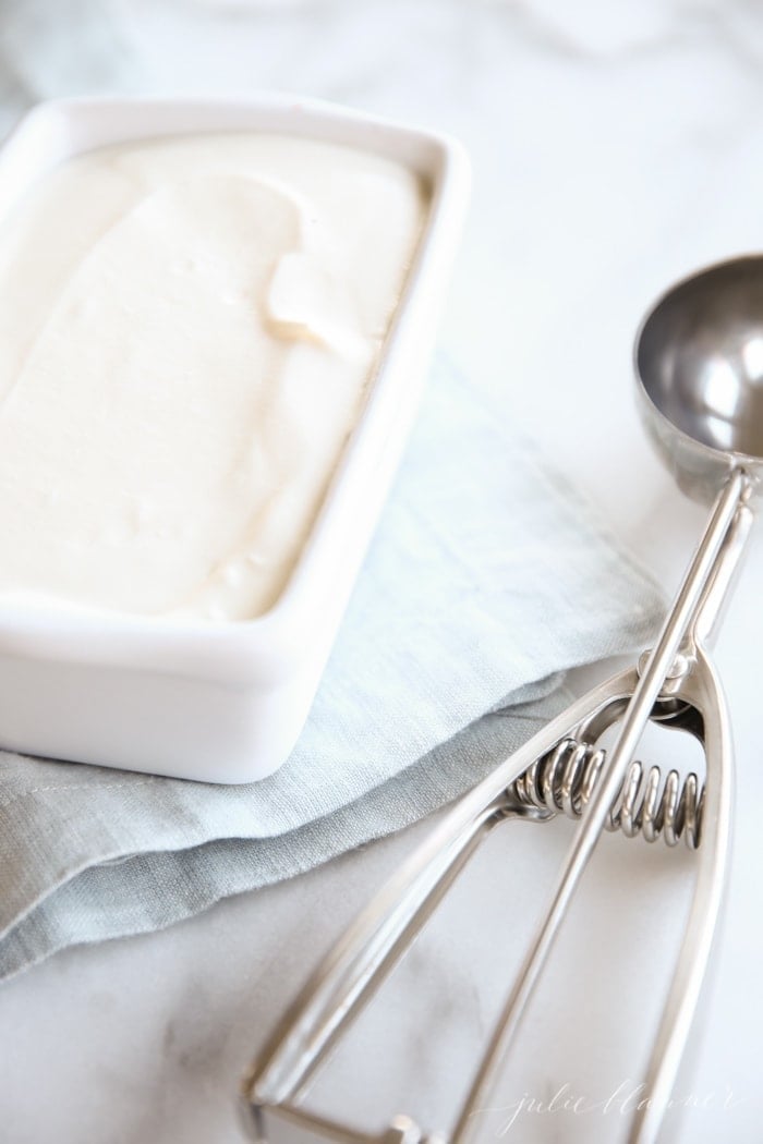 No churn 2 ingredient creamy vanilla ice cream