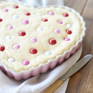 The best M&M cookie cake recipe