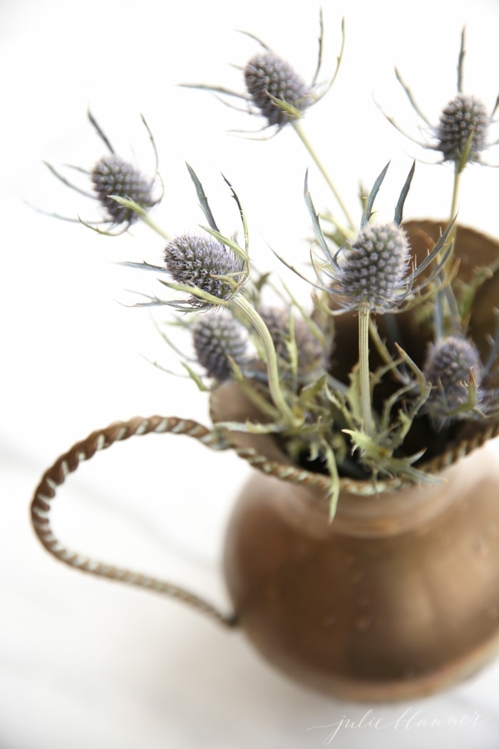 Everyday Flowers Easy Everyday Flower Arrangement with Roses