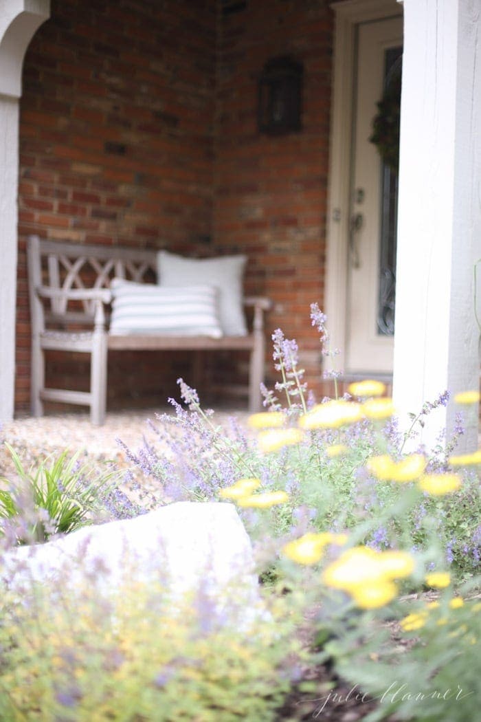 home blogger Julie Blanner shares her home decorated for summer