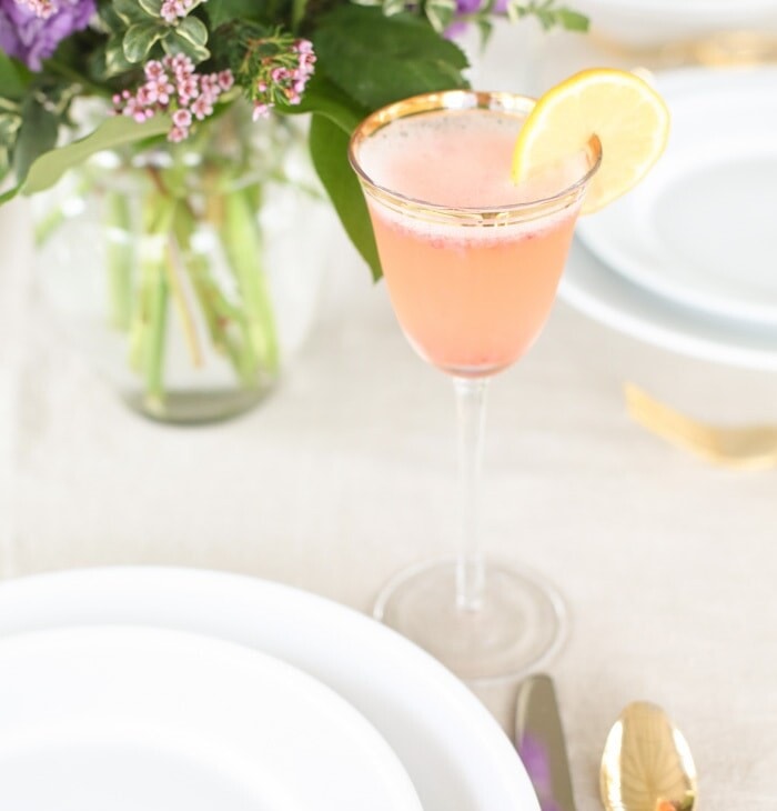 Easy strawberry lemon mimosa - a refreshing brunch recipe