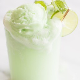 Cool off this summer with a boozy drink - mojito float