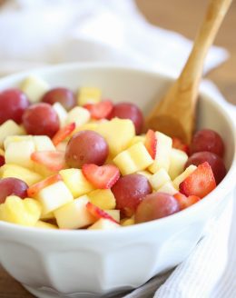 vanilla fruit salad recipe - a long time family favorite and great back-to-school lunch