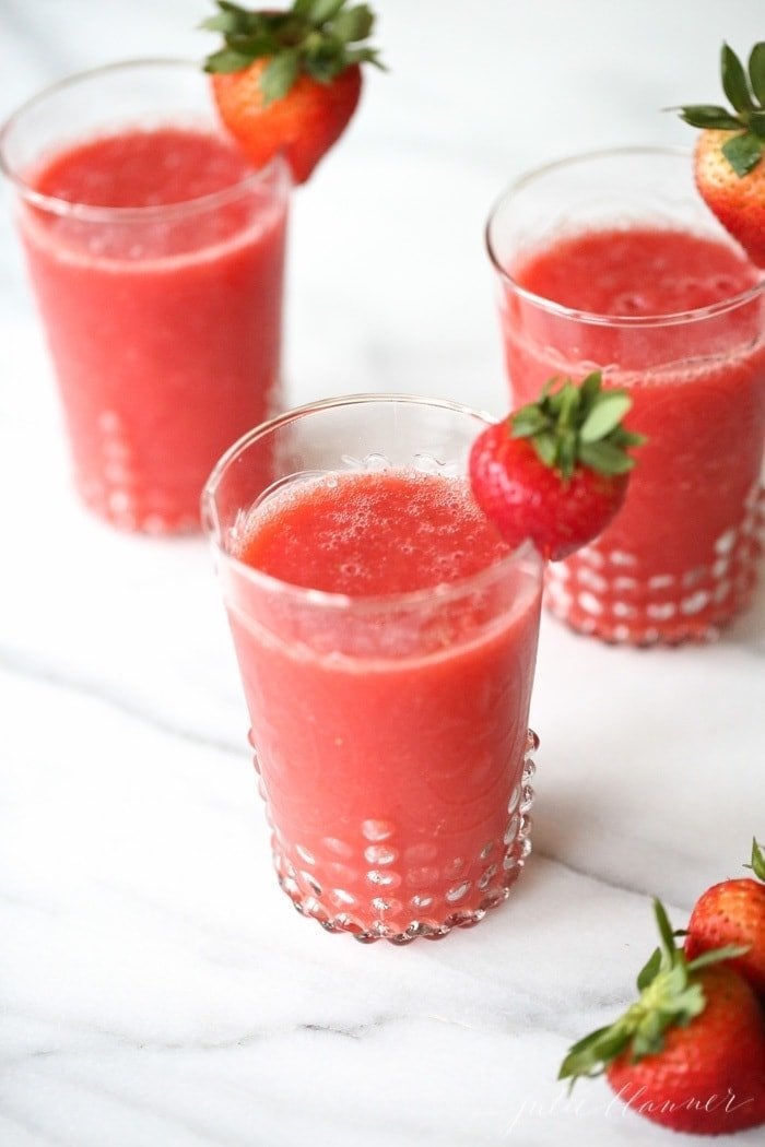 Boozy Smoothies - 2 ingredient champagne slushies