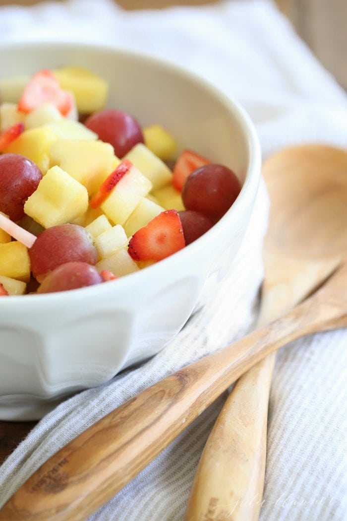 Easy Secret Ingredient Vanilla Fruit Salad Recipe