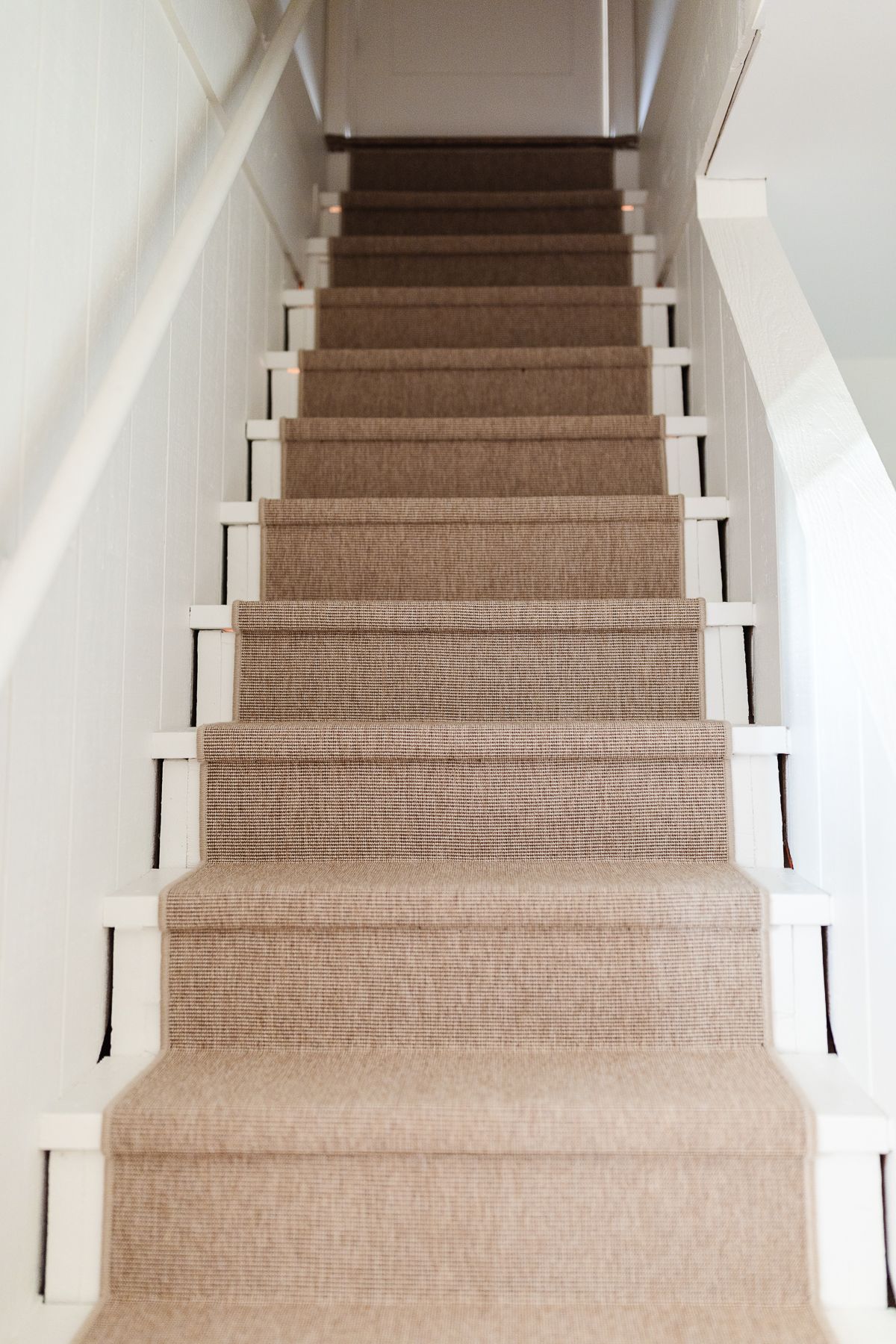 diy staircase makeover with a stair runner rug