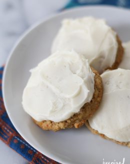 carrot cake cookie
