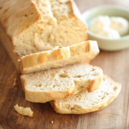 this easy foolproof bread recipe is always a crowd pleaser