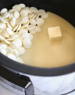 Easy vanilla fudge in just 10 minutes {in a CrockPot}!