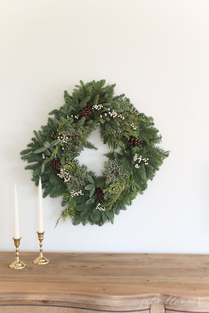 natural Christmas decorations | wreath with juniper berries, fir and cedar