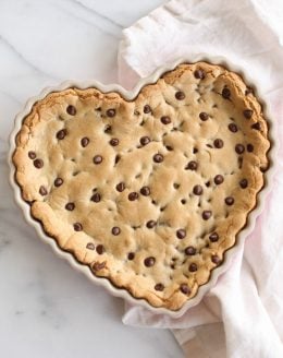 the best cookie cake recipe - thick, chewy chocolate chip cookie cake
