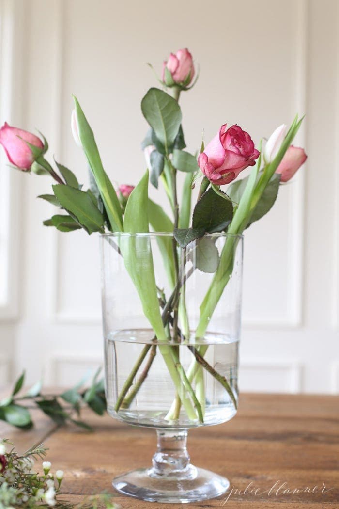 how to arrange flowers for Valentine's Day