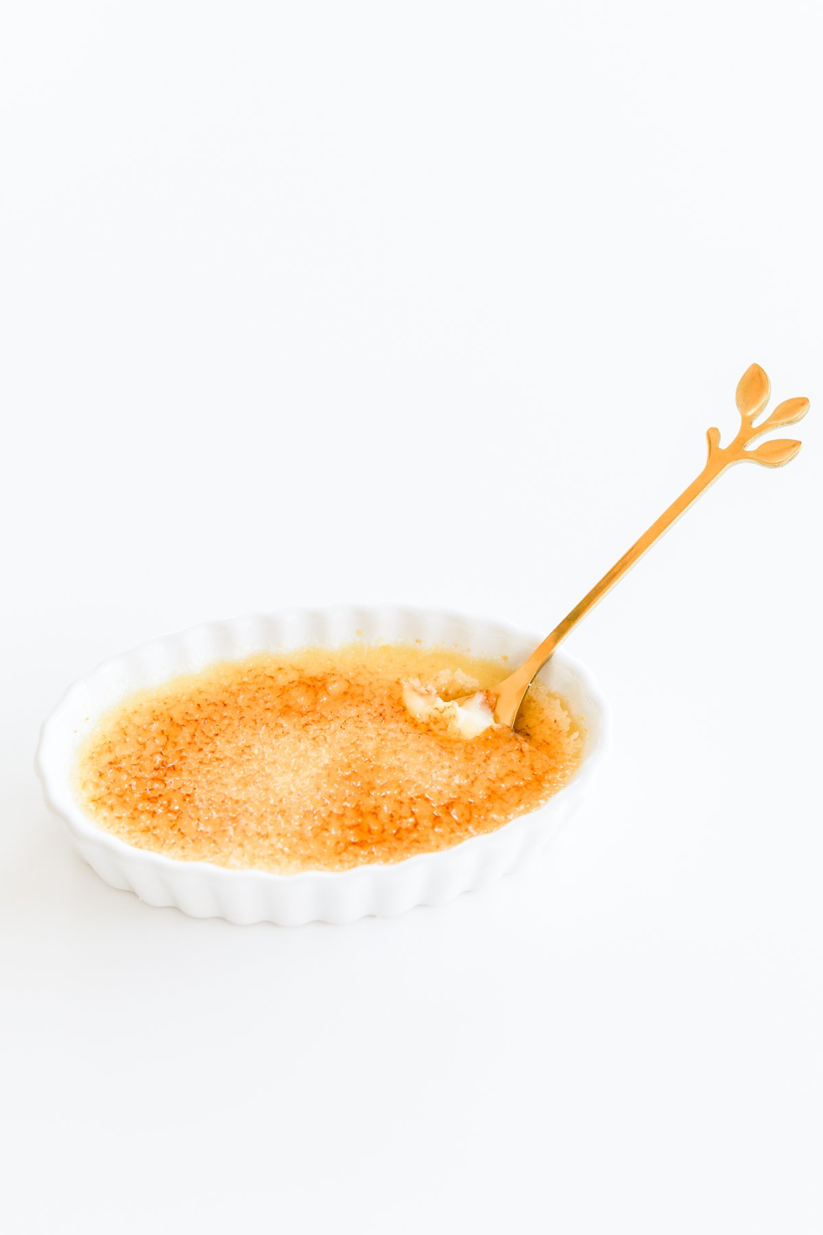 An easy creme brulee with a spoon.