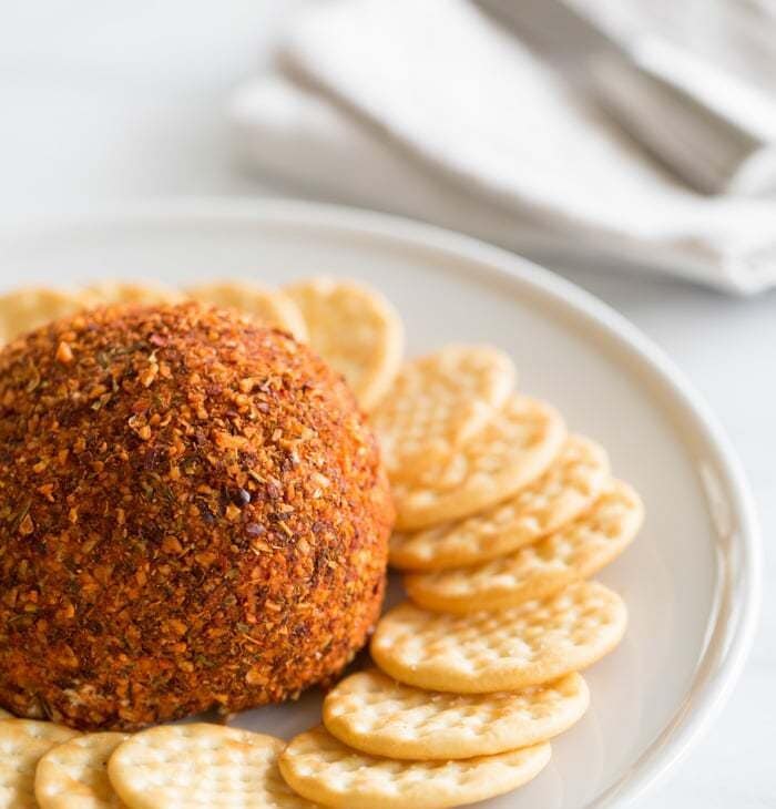 easy 3 ingredient cheese ball recipe, great for last minute get togethers