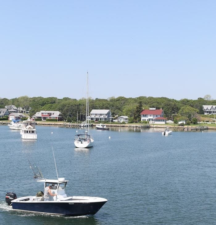 best way to get to and from martha's vineyard