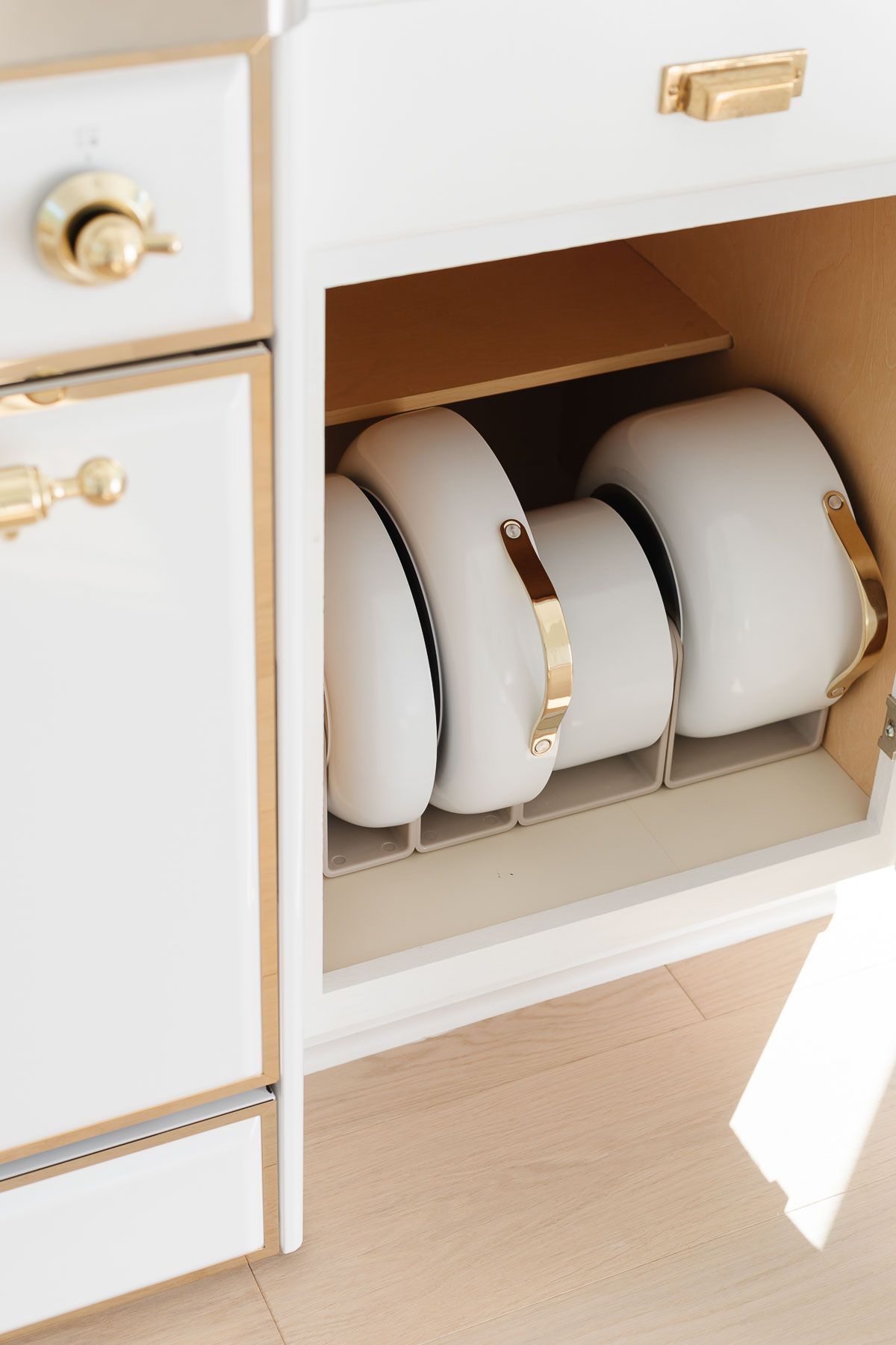 Pots and Pans Storage