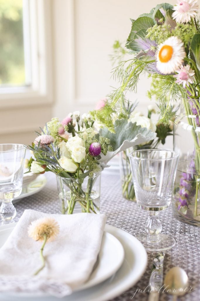 How to Set a Table for Fall