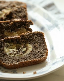 cookies and cream bread - a delicious chocolate bread made in 10 minutes