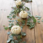 5 minute fall centerpiece for Thanksgiving entertaining