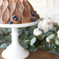 beautiful winter or Christmas dessert | cinnamon bundt cake