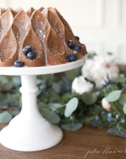beautiful winter or Christmas dessert | cinnamon bundt cake