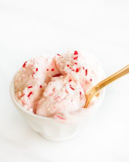 3 ingredient creamy peppermint ice cream recipe