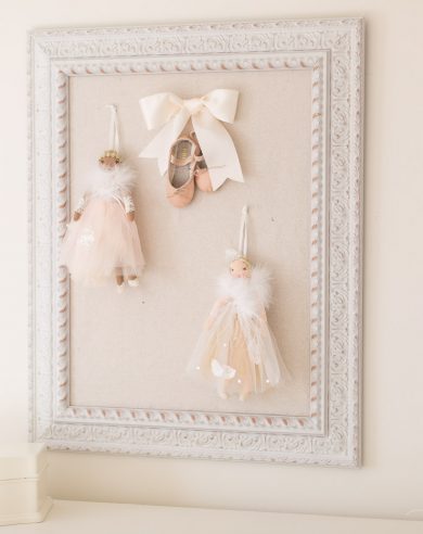 a soft warm white paint color