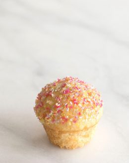sweet muffin recipe with sprinkles
