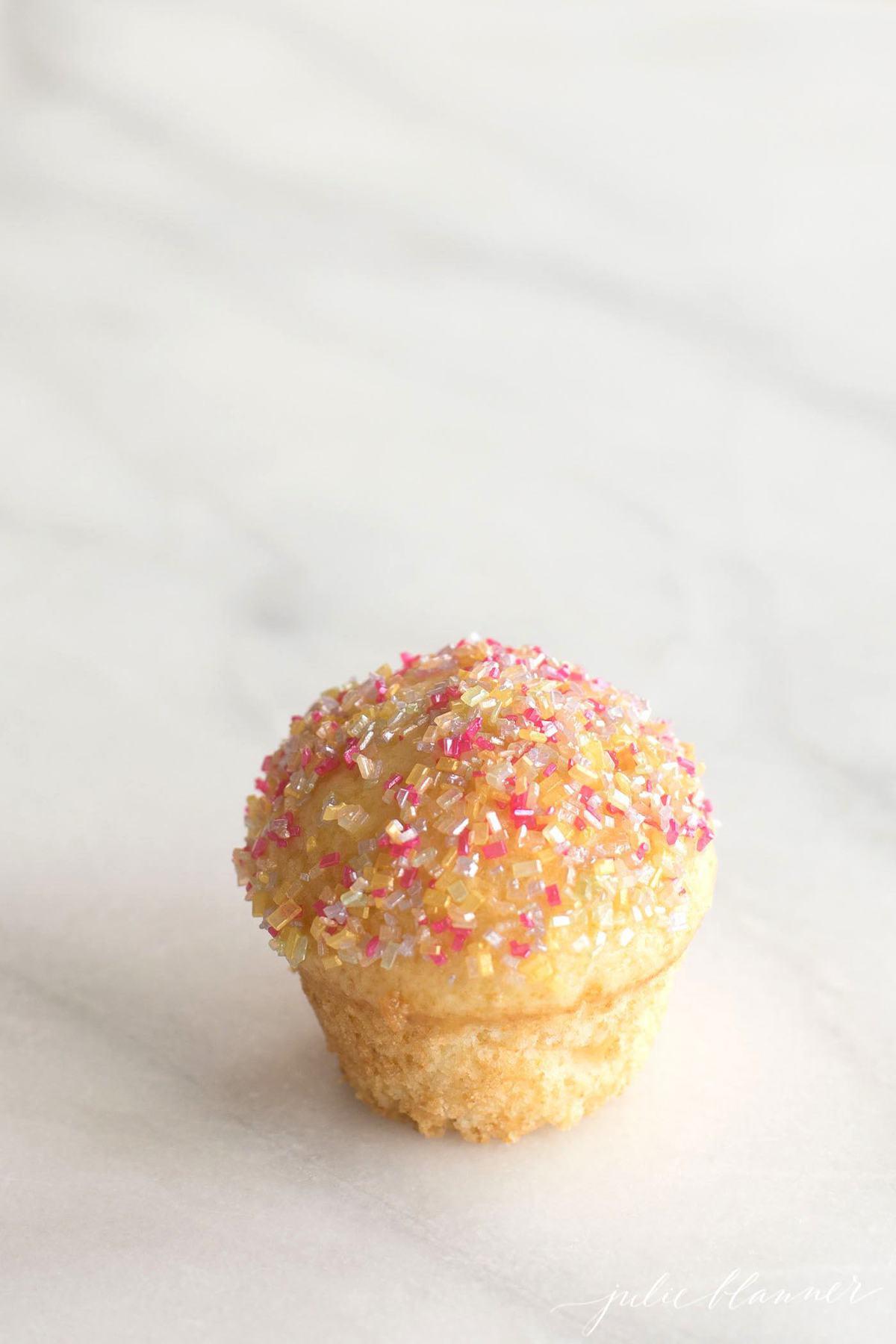 sweet muffin recipe with sprinkles