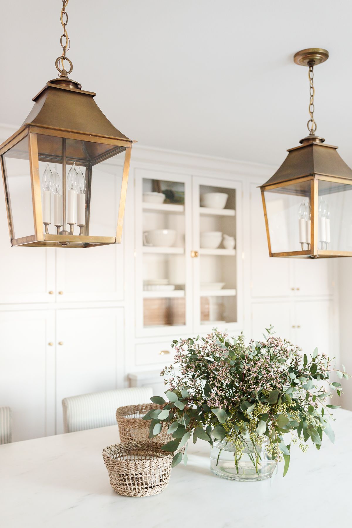 Lantern kitchen island deals lights