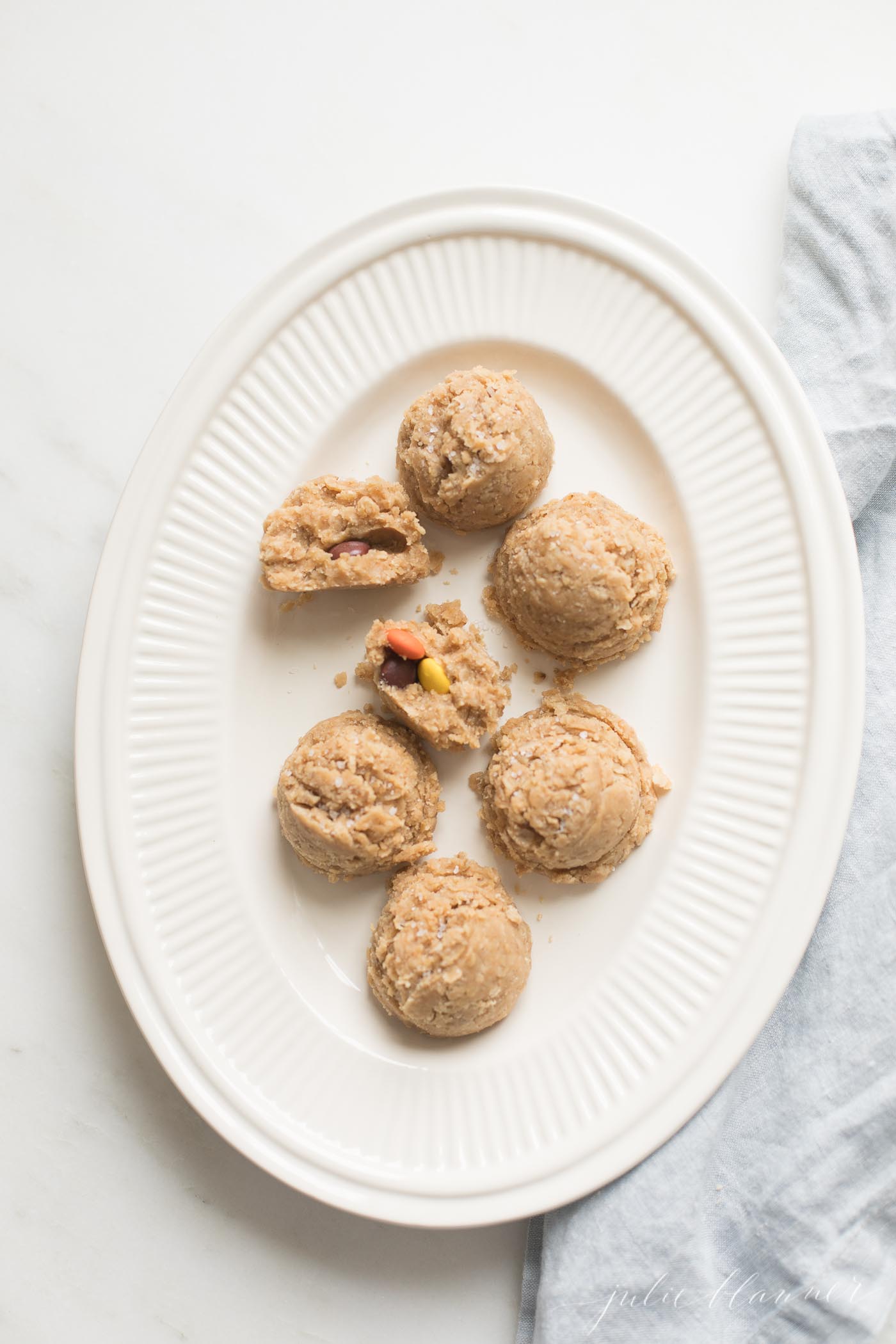 peanut butter oatmeal cookies