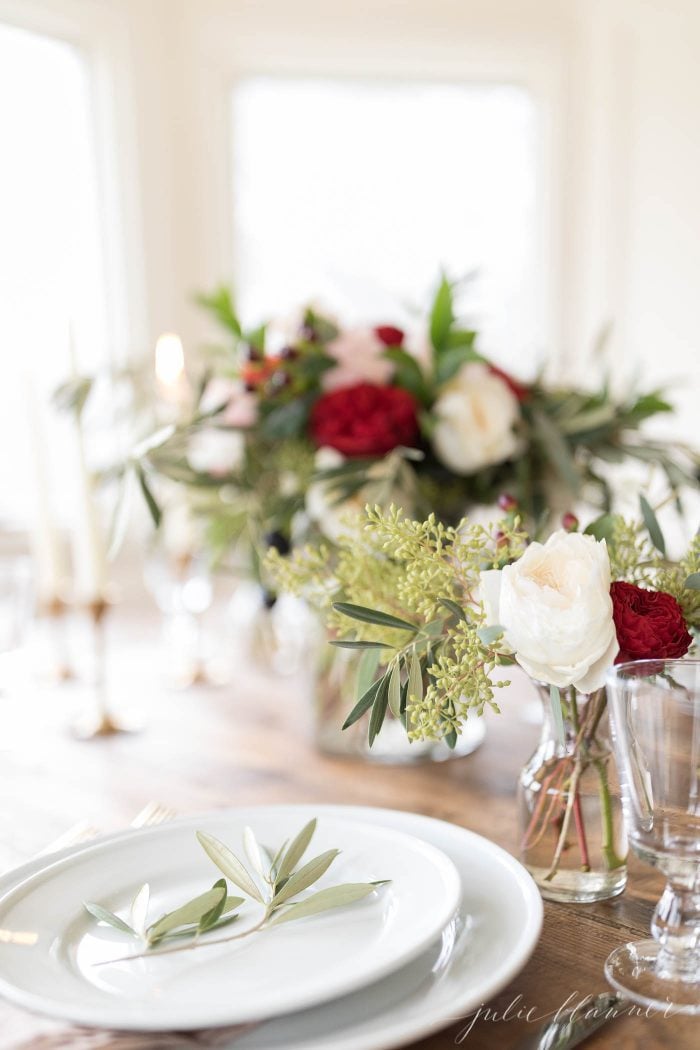 xmas table flower arrangements