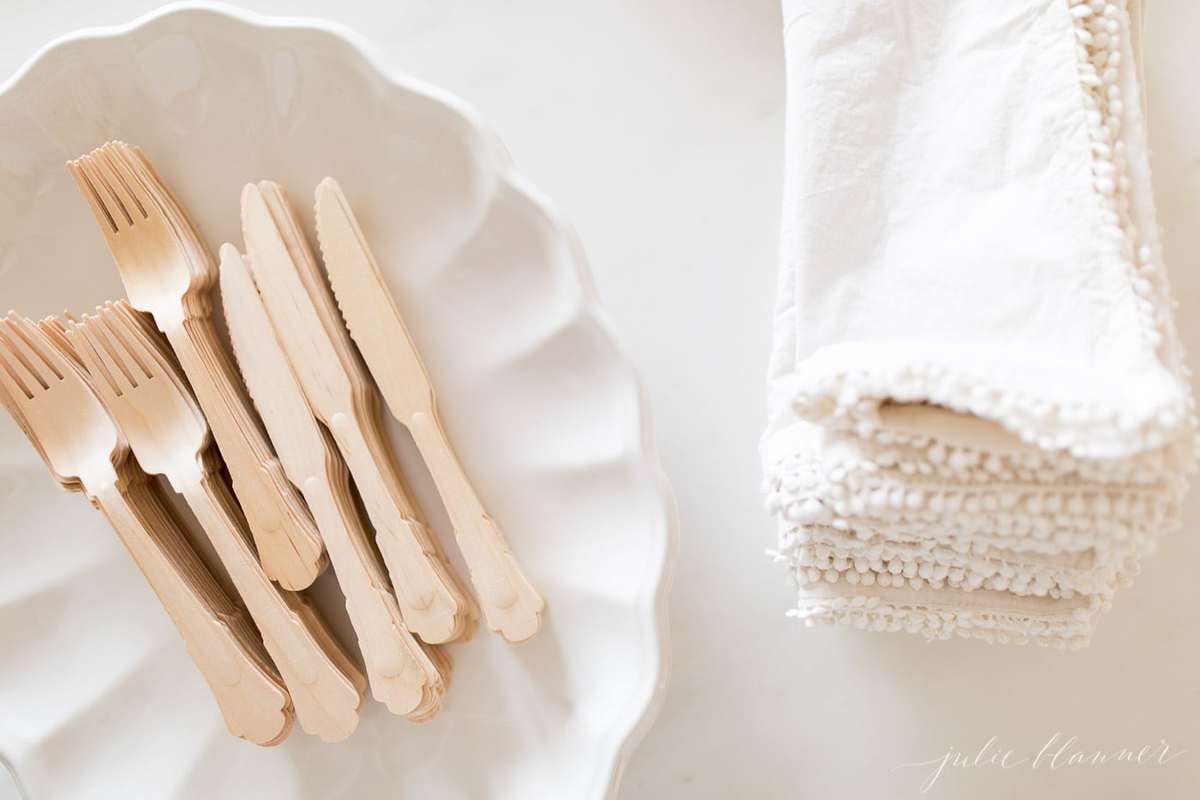 pretty disposable utensils and inexpensive cloth napkins