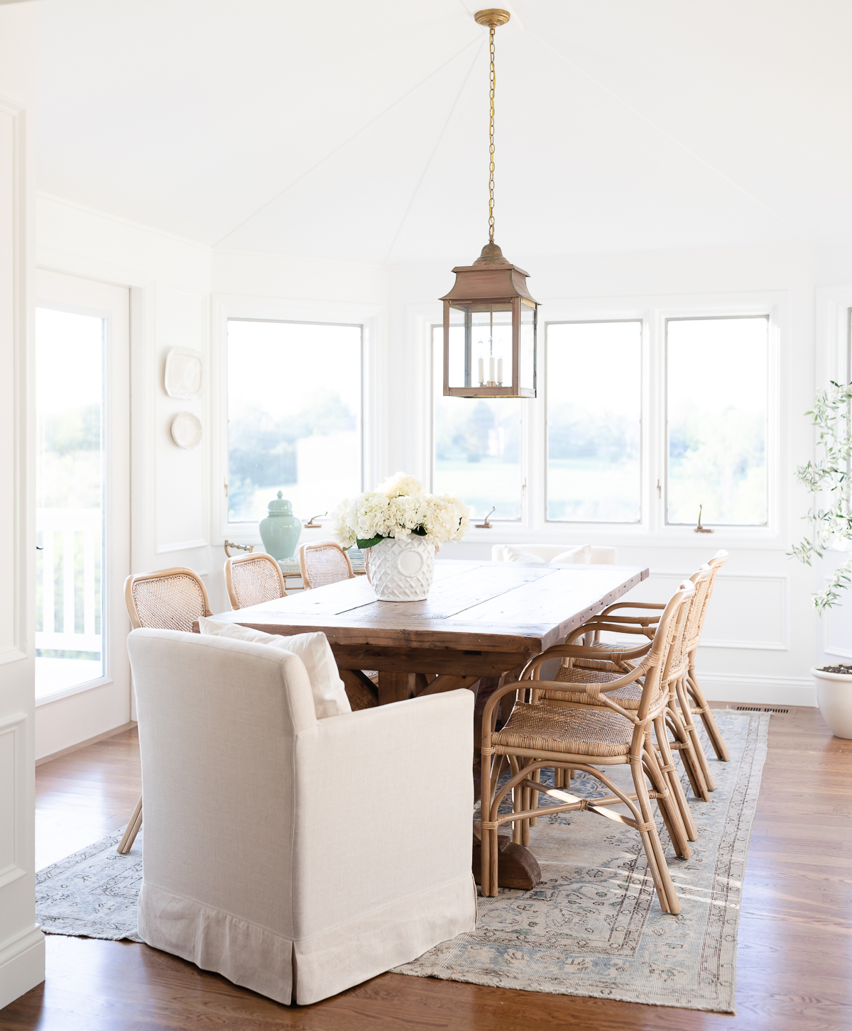 a brilliant breakfast nook - edb designs