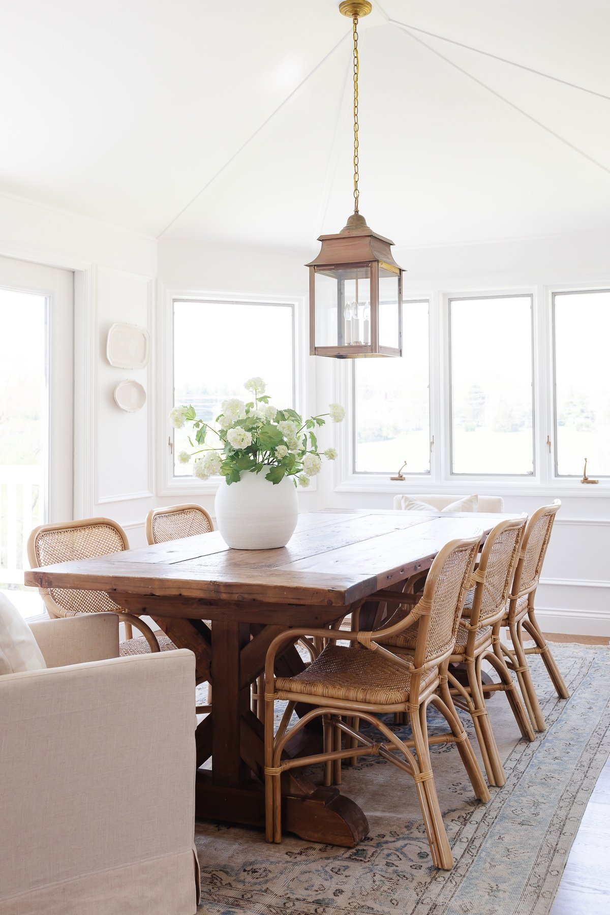 a brilliant breakfast nook - edb designs