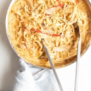 creamy chicken pasta in cajun cream sauce