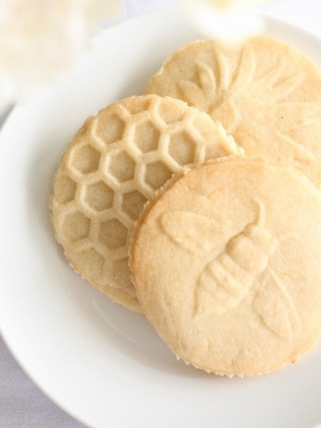 How To Make Lemon Shortbread Cookies Julie Blanner