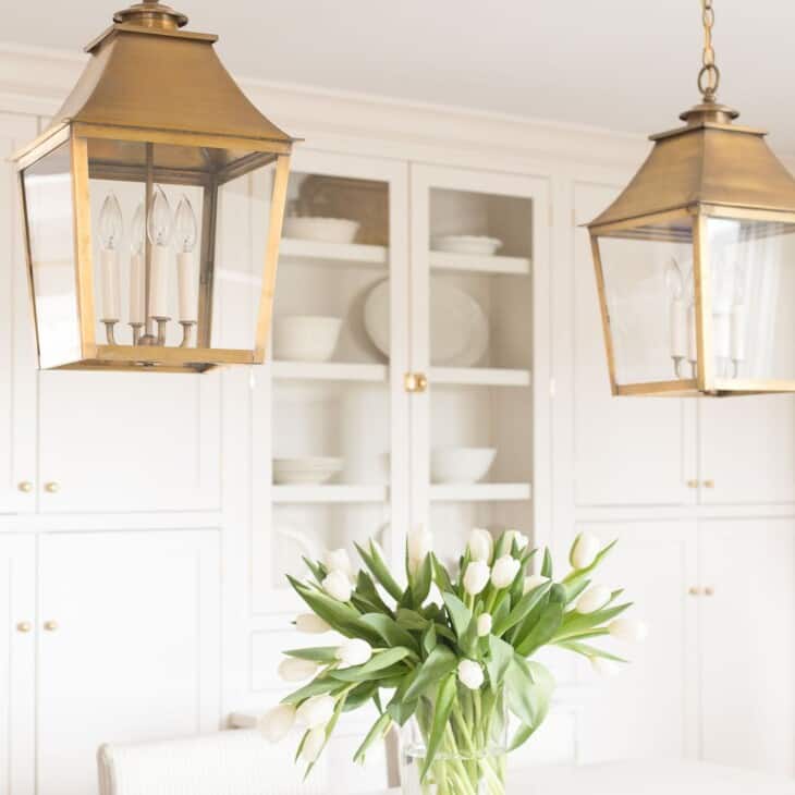 brass pendant lighting design over kitchen island
